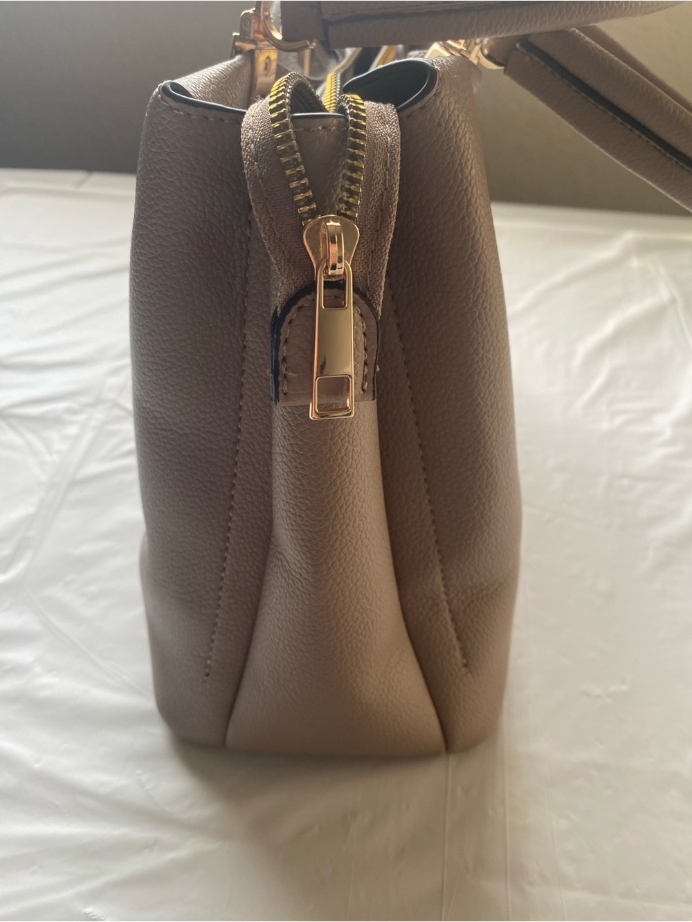 Badgley Mischka Taupe Pebbled Faux Leather Structured Satchel Handbag - Picture 5 of 12